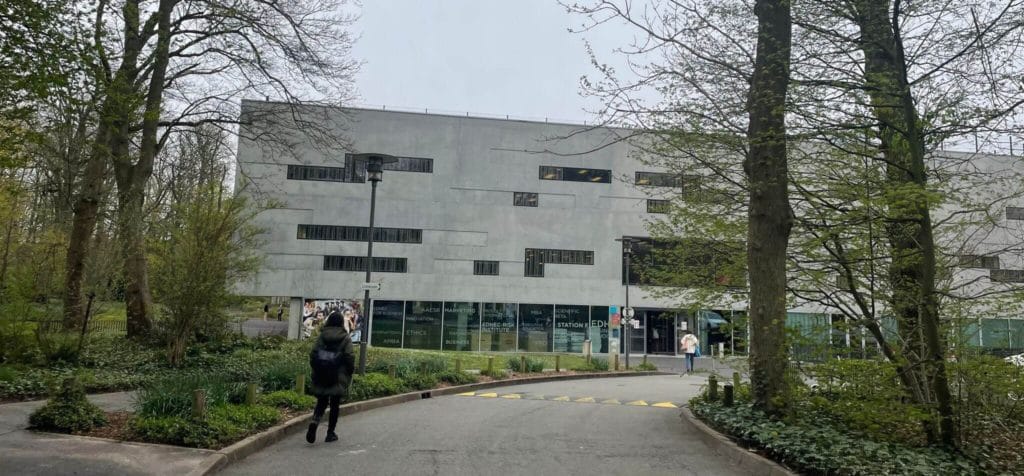 交換學生 EDHCE Business School