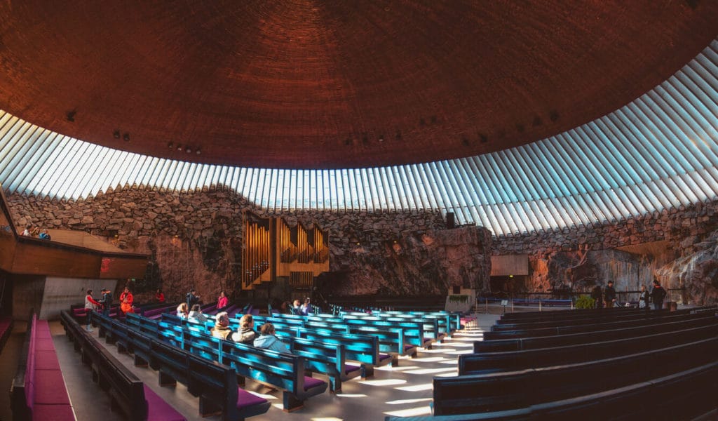 聖殿廣場教堂 Rock Church